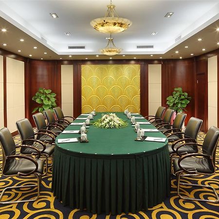Shanghai Hotel Jin Jiang Esterno foto