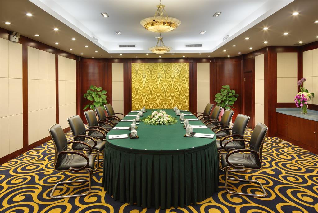 Shanghai Hotel Jin Jiang Esterno foto
