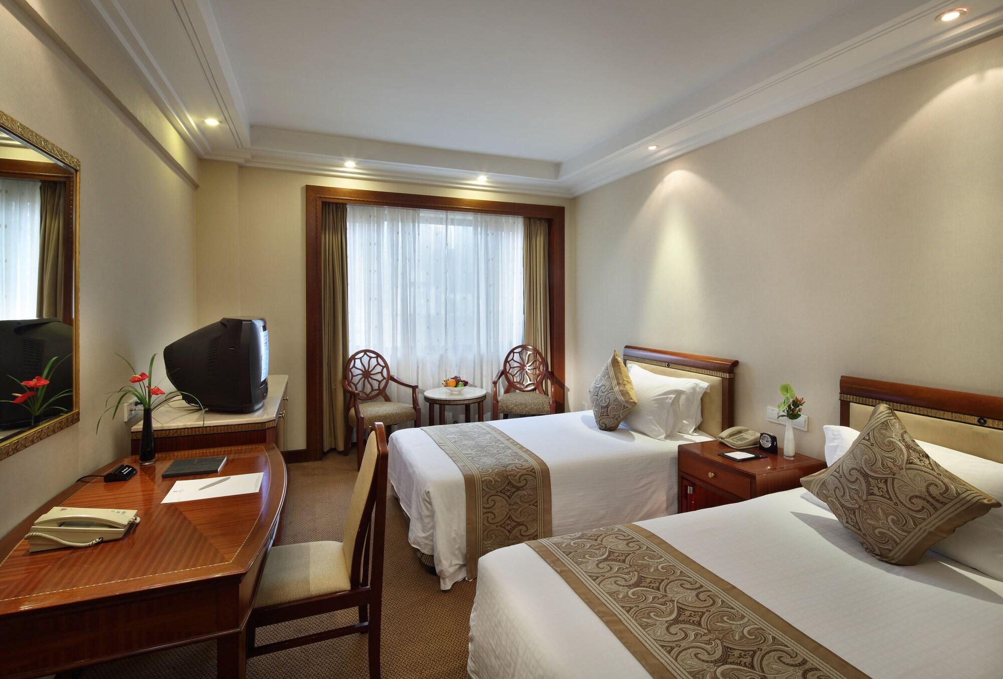 Shanghai Hotel Jin Jiang Esterno foto